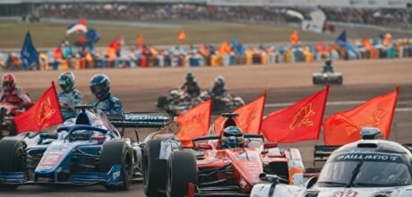 Como entender o glossário de termos usados em corridas e automobilismo